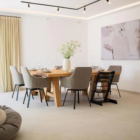 Holiday home Luxus-ferienhaus Ds11